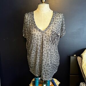 Express Women's Charcoal Grey Leopard V-Neck Pocket Tank